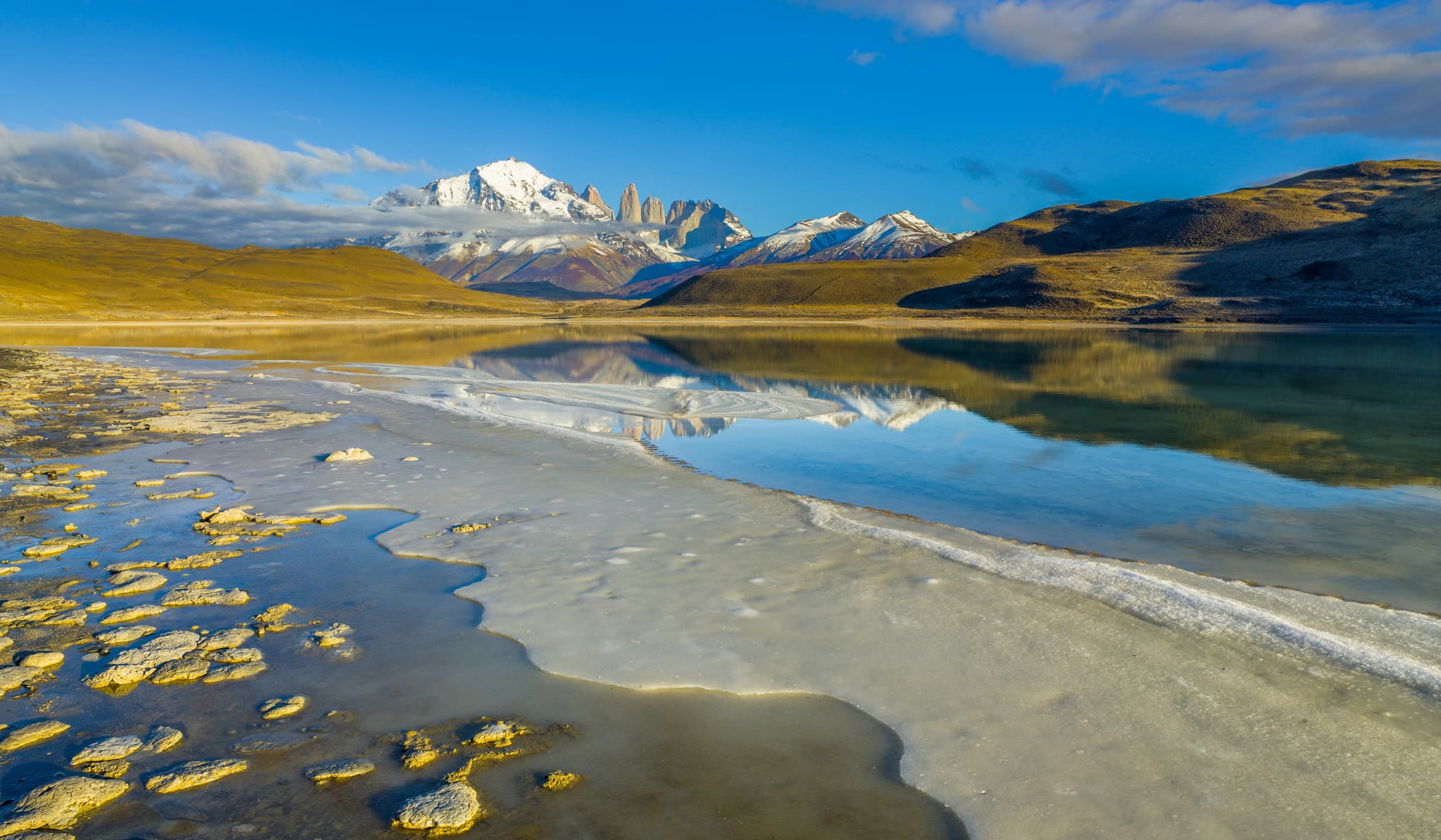 The Chile–Argentina loop: crossing the border and what to expect